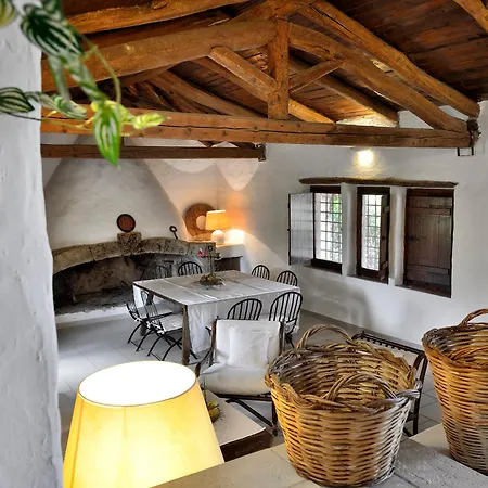 Holiday home Fiori 1 *